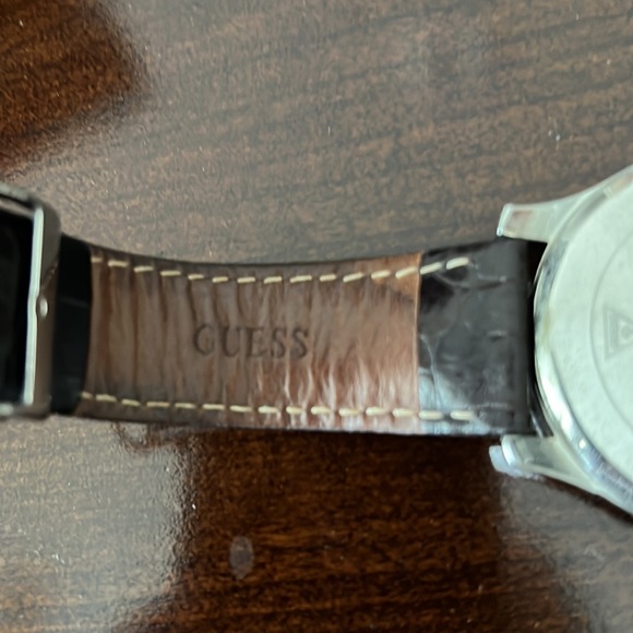 Guess watch - Picture 4 of 5